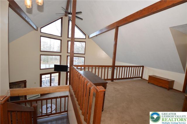 145 Hawk Road, Franklin Twp, PA 18235