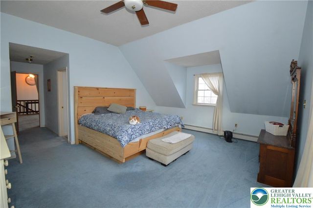 145 Hawk Road, Franklin Twp, PA 18235