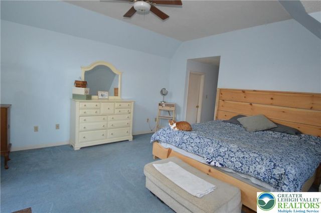 145 Hawk Road, Franklin Twp, PA 18235