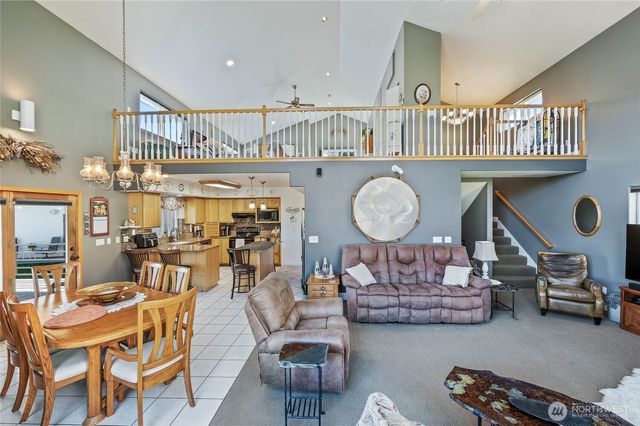 8770 Nahahum Canyon Road, Cashmere, WA 98815