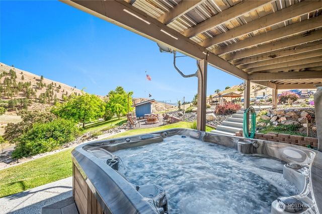 8770 Nahahum Canyon Road, Cashmere, WA 98815