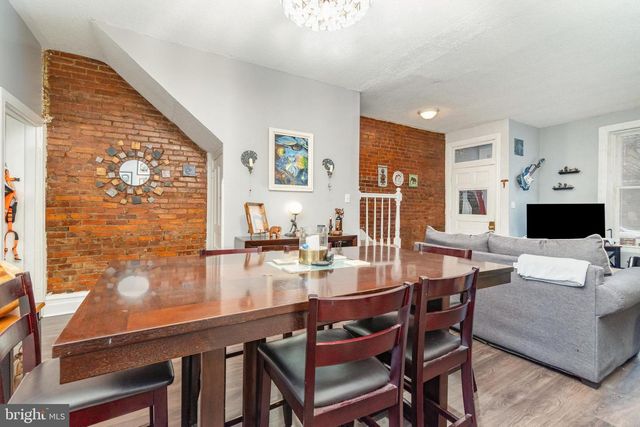 215 MUENCH ST, Harrisburg, PA 17102