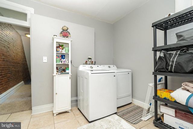 215 MUENCH ST, Harrisburg, PA 17102