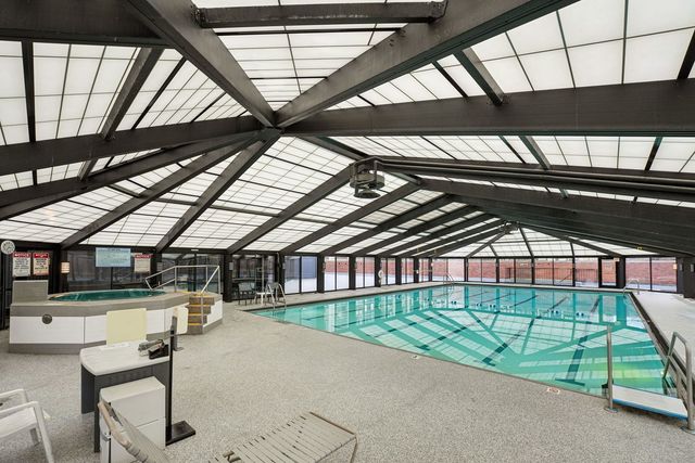 5415 N SHERIDAN Road 3008, Chicago, IL 60640