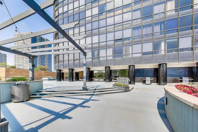 5415 N SHERIDAN Road 3008, Chicago, IL 60640