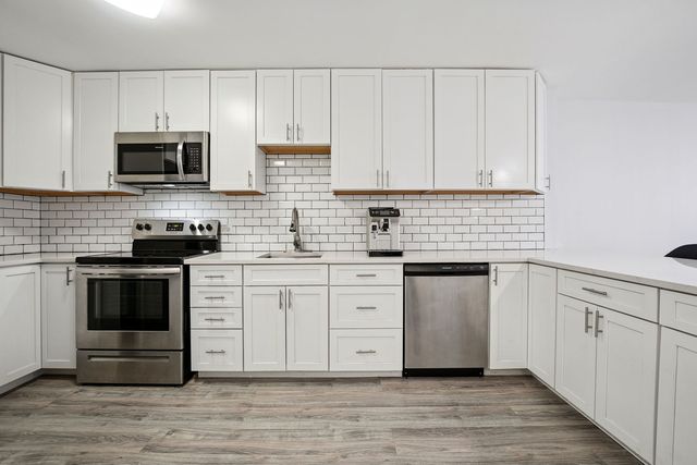 5415 N SHERIDAN Road 3008, Chicago, IL 60640