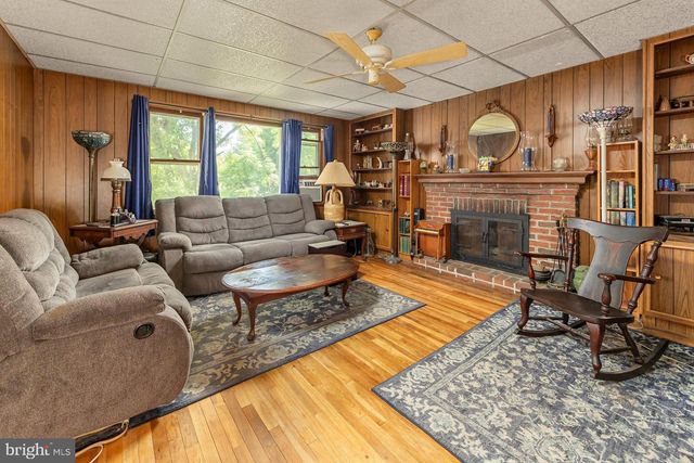 401 WEST AVE, Delanco, NJ 08075