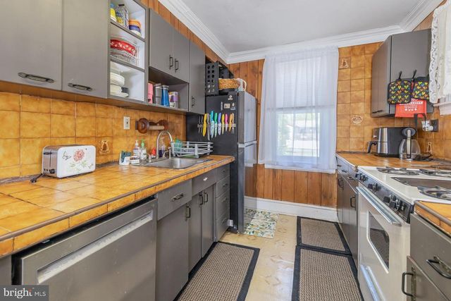 401 WEST AVE, Delanco, NJ 08075