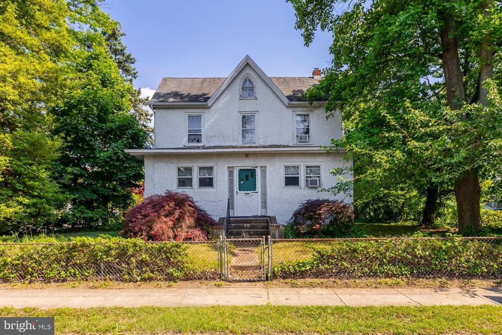 401 WEST AVE, Delanco, NJ 08075