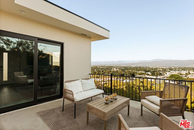 3631 Sunswept Drive, Studio City (los Angeles), CA 91604