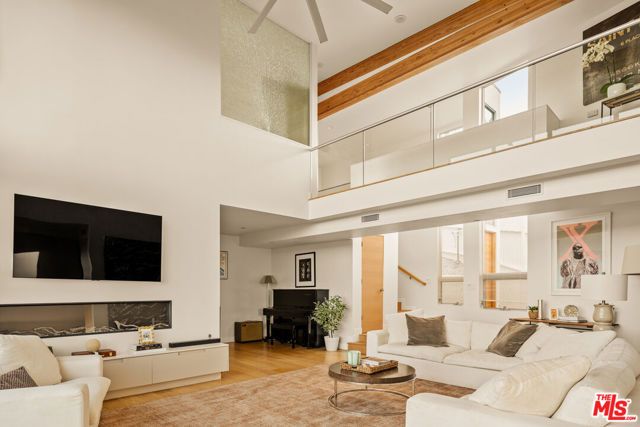 3631 Sunswept Drive, Studio City (los Angeles), CA 91604