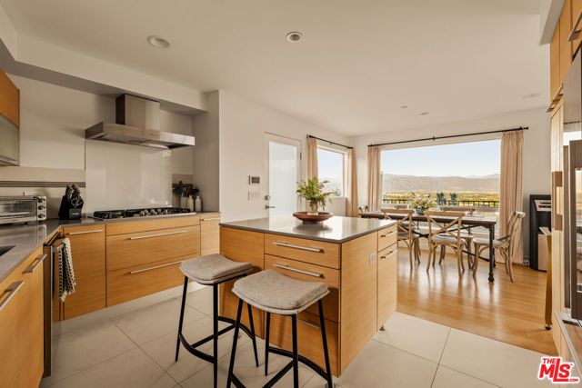 3631 Sunswept Drive, Studio City (los Angeles), CA 91604