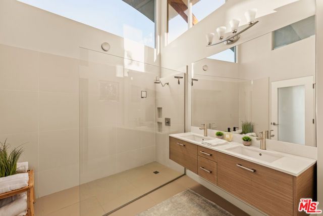 3631 Sunswept Drive, Studio City (los Angeles), CA 91604