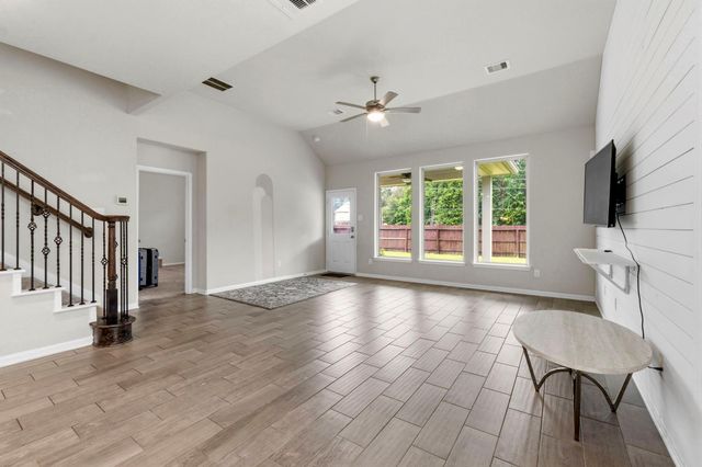 4551 Overlook Bend Drive, Spring, TX 77386