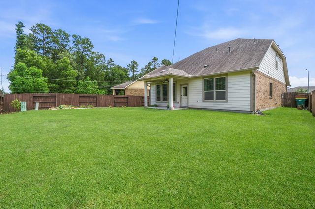 4551 Overlook Bend Drive, Spring, TX 77386