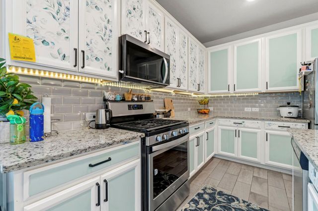 4551 Overlook Bend Drive, Spring, TX 77386