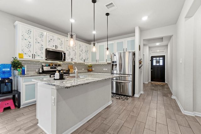 4551 Overlook Bend Drive, Spring, TX 77386