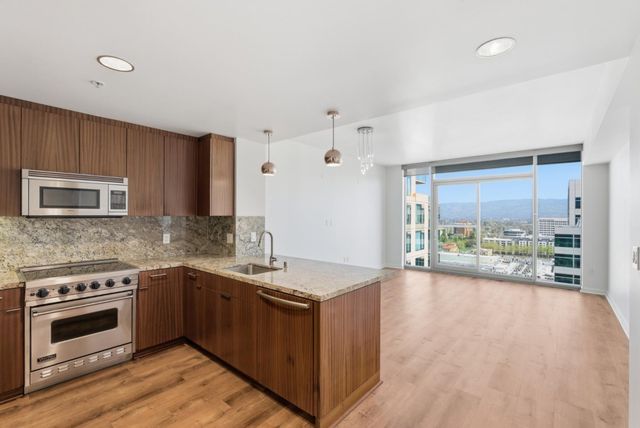 38 N Almaden Boulevard 1906, San Jose, CA 95110