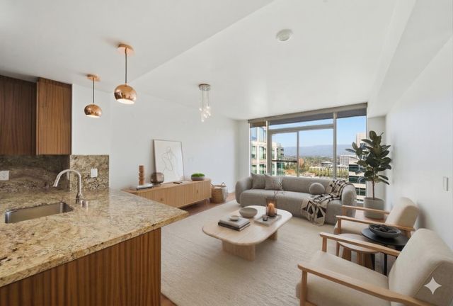 38 N Almaden Boulevard 1906, San Jose, CA 95110