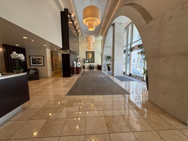 38 N Almaden Boulevard 1906, San Jose, CA 95110