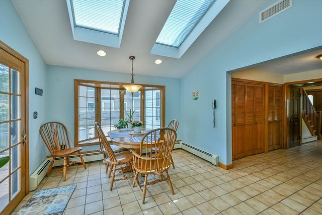 246 Manning St, Needham, MA 02492