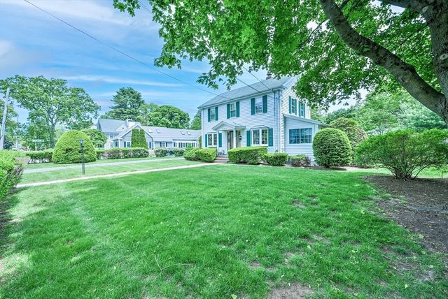 246 Manning St, Needham, MA 02492