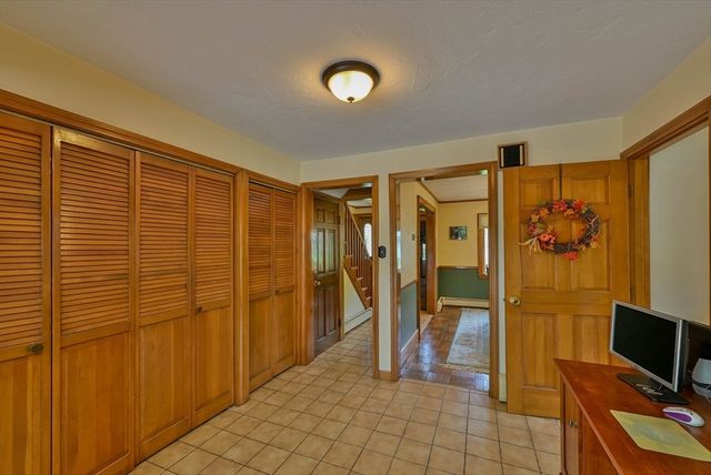 246 Manning St, Needham, MA 02492