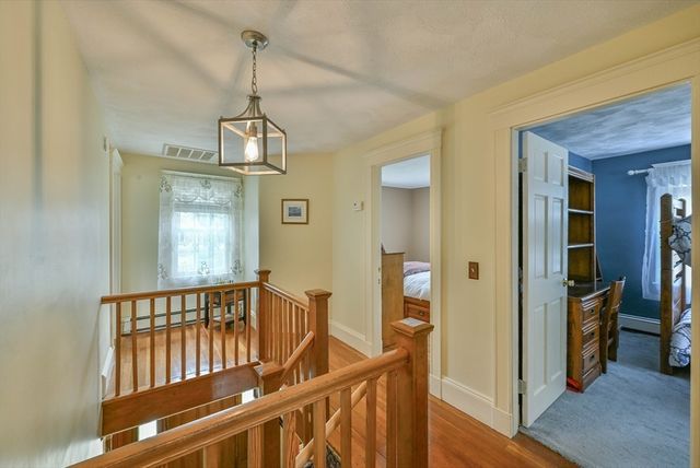 246 Manning St, Needham, MA 02492
