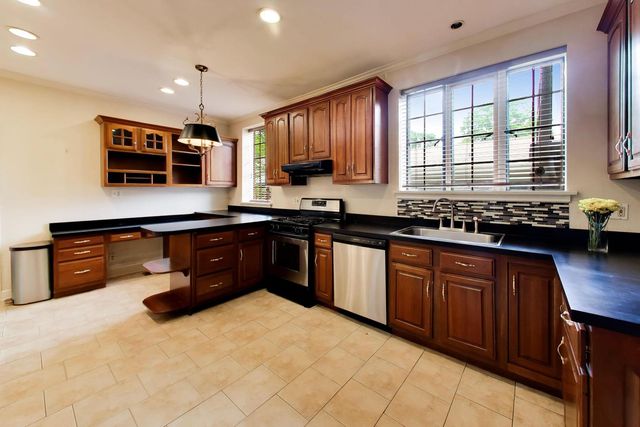 1240 William Street, River Forest, IL 60305