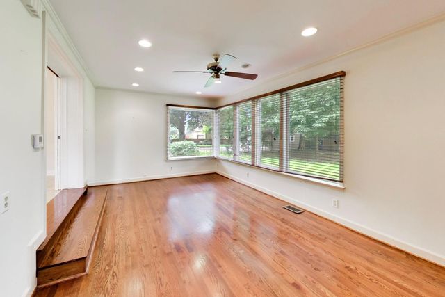 1240 William Street, River Forest, IL 60305