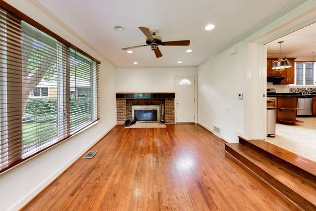 1240 William Street, River Forest, IL 60305