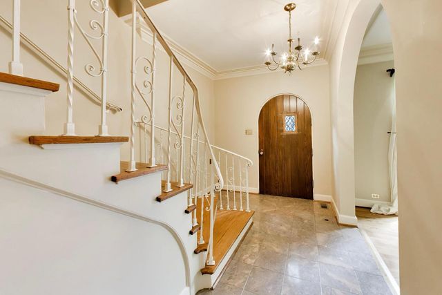 1240 William Street, River Forest, IL 60305