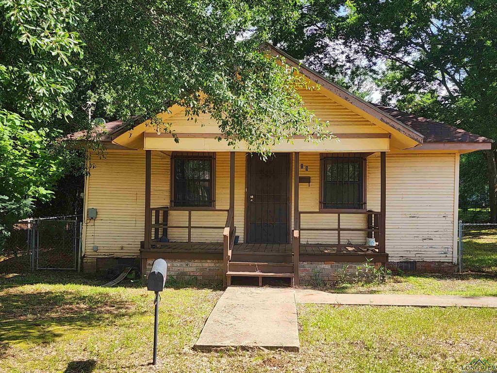 609 Atkins, Marshall, TX 75670