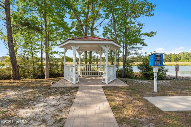 1603 Jasperton Court SW, Ocean Isle Beach, NC 28469