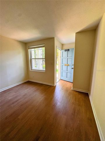 4201 LA DEGA COURT, Tampa, FL 33611
