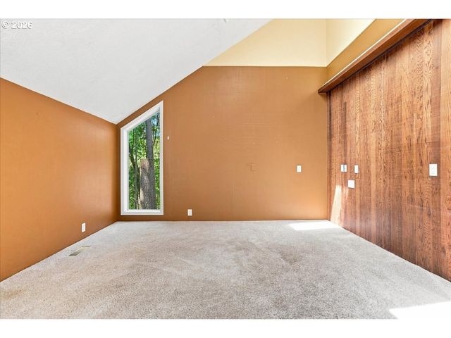 2425 ARCHWOOD Dr, Longview, WA 98632