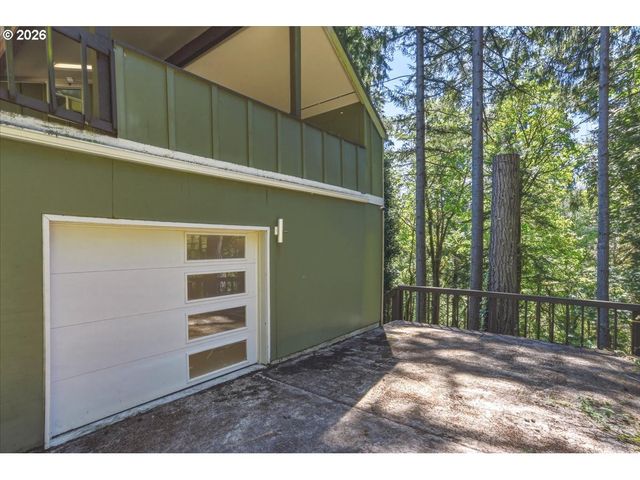 2425 ARCHWOOD Dr, Longview, WA 98632