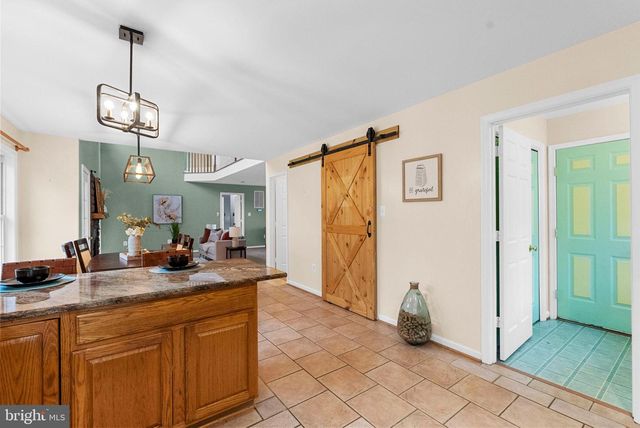 15 FELDSPAR WAY, Fredericksburg, VA 22405