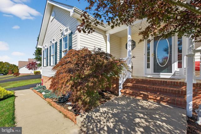 15 FELDSPAR WAY, Fredericksburg, VA 22405