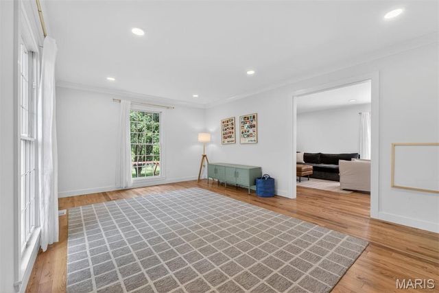 1534 Mason Valley Road, Town And Country, MO 63131