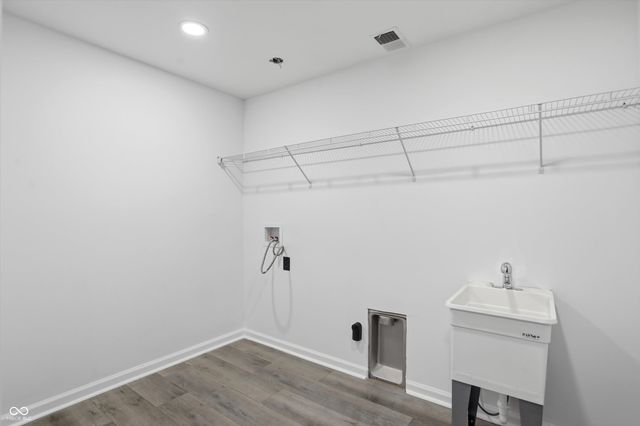 2842 Sangster Avenue, Indianapolis, IN 46218