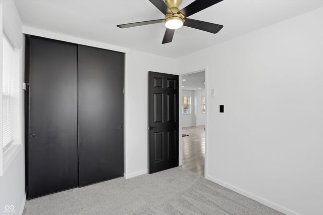 2842 Sangster Avenue, Indianapolis, IN 46218