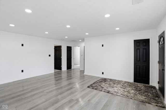 2842 Sangster Avenue, Indianapolis, IN 46218