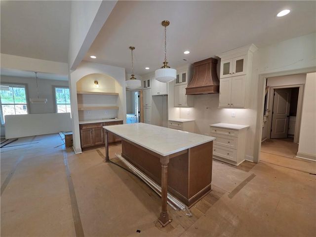 4352 Cedarcrest Road, Acworth, GA 30101