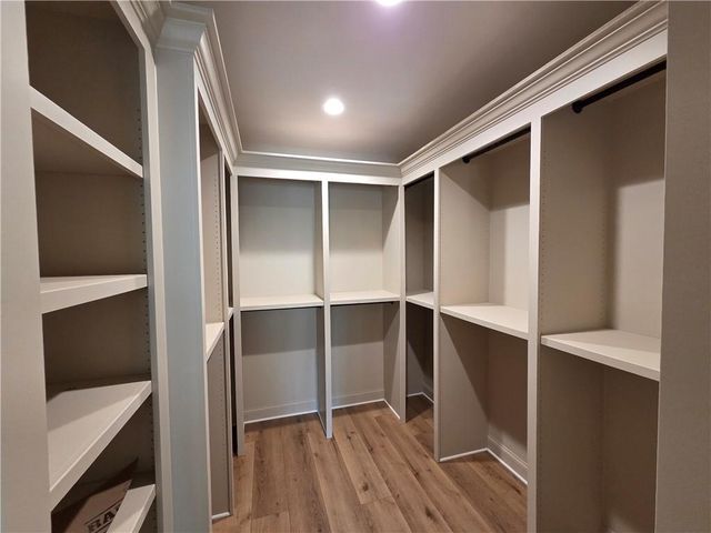 4352 Cedarcrest Road, Acworth, GA 30101