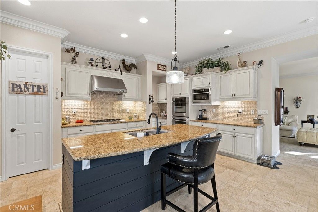 22823 Banbury Court, Murrieta, CA 92562 — photo 5