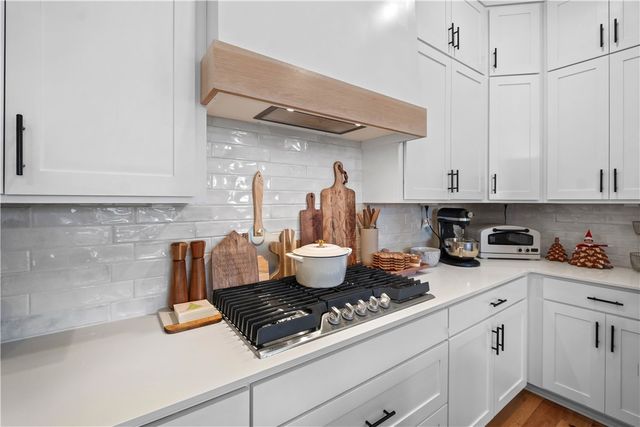 1406 George Robbins Lane, Cave Springs, AR 72718