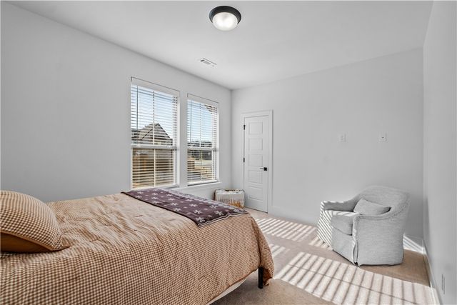 1406 George Robbins Lane, Cave Springs, AR 72718