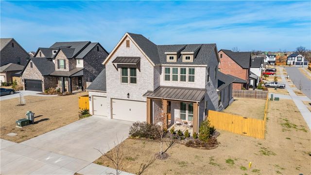 1406 George Robbins Lane, Cave Springs, AR 72718