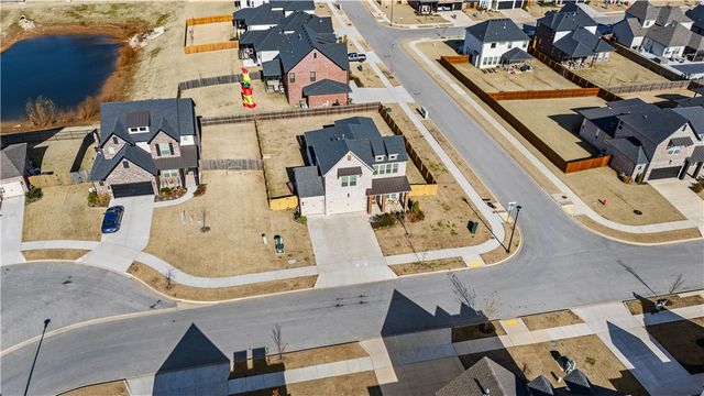 1406 George Robbins Lane, Cave Springs, AR 72718